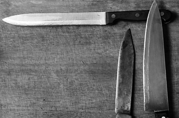 포토 JPG 해외이미지 조각 백그라운드 탁자 도마 사람없음 목재 갈색 노란색 주방 검은색 블록 칼 낟알 자르기 계산대 고민 보따리 준비 질감 심플 날카로움 정육점 철강 해외202004 해외포토 나무 감정 컬러 가구 재료 모션 주방용품 상점 파일형식 이미지허브