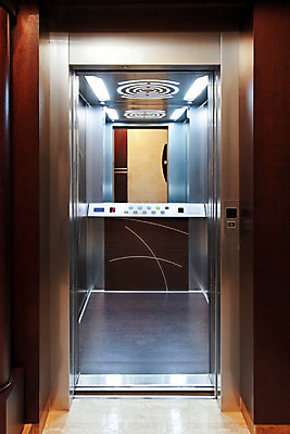 포토 JPG 해외이미지 버튼 새로움 주택 사람없음 내부 금속 거울 엘리베이터 리프트 해외202004 해외포토 컨셉 재질 건물 파일형식 이미지허브