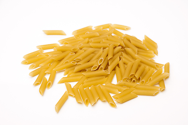 포토 JPG 해외이미지 전통 음식 백그라운드 재료 부분 건조 파스타 건강 요리 사람없음 노란색 쌓기 저녁식사 이탈리아 흰색 먹기 날것 반죽 흙더미 고립 마카로니 생식 탄수화물 해외202004 해외포토 유럽 컬러 모션 서양음식 식사 흙 파스타면 파일형식 더미 이미지허브