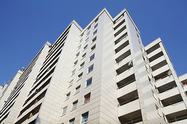 포토 JPG 해외이미지 유럽 창문 하늘 아파트 주택 독일 사람없음 건물 고층빌딩 블록 재산 플랫 상승 콘크리트 해외202004 해외포토 건축물 나라 컨셉 빌딩 금융 파일형식 이미지허브