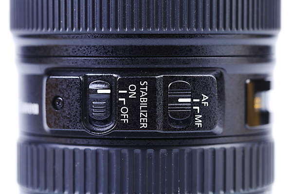 포토 JPG 해외이미지 유리 사람없음 카메라 금속 검은색 흰색 기구 구멍 혼합 플라스틱 고무 기어 고립 제어 완전 부족함 해외202004 해외포토 컬러 컨셉 재질 전자제품 파일형식 이미지허브