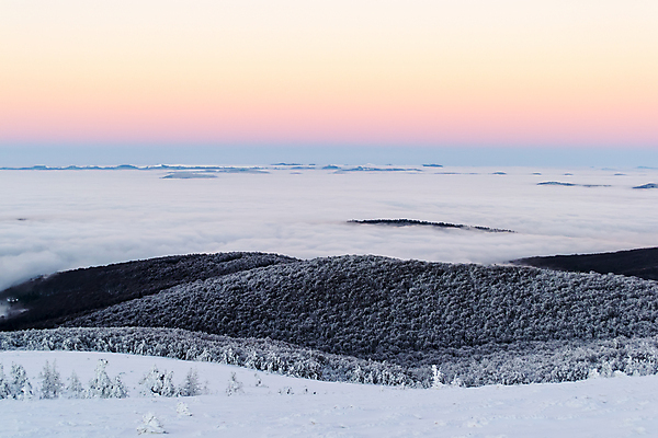 포토 JPG 해외이미지 구름 계절 감정 겨울 오렌지 자연 하늘 표면 날씨 산 파노라마 풍경 사람없음 야외 파란색 빛 평화 황혼 일몰 자유 안개 고독 정상 매끈함 저녁 고도 언덕 웨이브 장면 천국 멀리 스카이라인 기어가기 깊이 절정 수평선 해외202004 해외포토 자연요소 컬러 컨셉 과일 모션 촬영기법 노을 감각 야간 생태계 파일형식 이미지허브