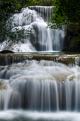 포토 JPG 해외이미지 나무 식물 공원 잎 모션 태국 자연 휴가 휴식 풍경 사람없음 목재 초록색 물 강 봄 폭포 흐름 가을 신선 개울 숲 시원함 당구 순수 즐거움 에메랄드 천국 내추럴 삼림지대 파라다이스 현재 해외202004 해외포토 자연요소 계절 공공시설 감정 아시아 컬러 컨셉 재료 구기 보석 생태계 파일형식 이미지허브