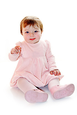 포토 JPG 해외이미지 백인 라이프스타일 응시 여자 행복 감정 얼굴 어린이 분홍색 백그라운드 신체 건조 한명 웃음 사람 수건 기쁨 흰색 표현 아기 작음 호기심 부드러움 걸음마 돌봄 천진난만 해외202004 해외포토 서양인 1 시선 컬러 컨셉 모션 표정 생활 신체부위 위생용품 감각 크기 파일형식 이미지허브