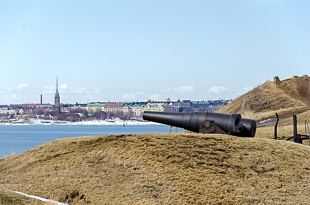 포토 JPG 해외이미지 나무 유럽 벽 바다 섬 여행 겨울 자연 하늘 핀란드 풍경 사람없음 물 파란색 세계 냉동 얼음 추위 바위 성 재산 도심 장면 암초 옛날 헬싱키 해외202004 해외포토 자연요소 식물 건축물 계절 나라 컬러 북유럽 금융 돌_바위 도시 생태계 파일형식 이미지허브