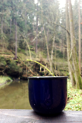 포토 JPG 해외이미지 계절 음료 겨울 자연 유리 날씨 건조 따뜻함 사람없음 컵 물 마시기 가을 신선 차 숲 예측 컨테이너 대패 해외202004 해외포토 자연요소 식기 산업 컨셉 모션 재질 생태계 파일형식 이미지허브