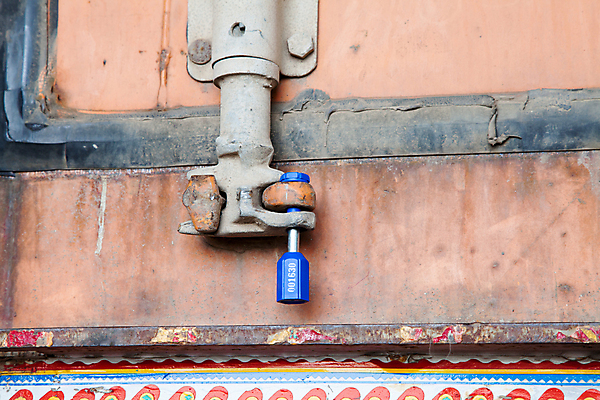 포토 JPG 해외이미지 산업 여행 비즈니스 교통시설 자물쇠 사람없음 금융 파란색 상자 문 금속 항구 중국 화물 상품 컨테이너 철 창고 오브젝트 무역 잠금 보안 상업 수납 짐차 수입 철강 터미널 특별함 파키스탄 경제학 해외202004 해외포토 교육 아시아 컬러 교통 컨셉 자동차 재질 안전 경제 운송업 시설 파일형식 이미지허브