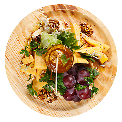 포토 JPG 해외이미지 접시 음식 포도 치즈 건강 사람없음 목재 식당 흰색 잔치 호두 꿀 고립 해외202004 해외포토 나무 식기 컬러 과일 재료 유제품 상점 견과류 파일형식 이미지허브
