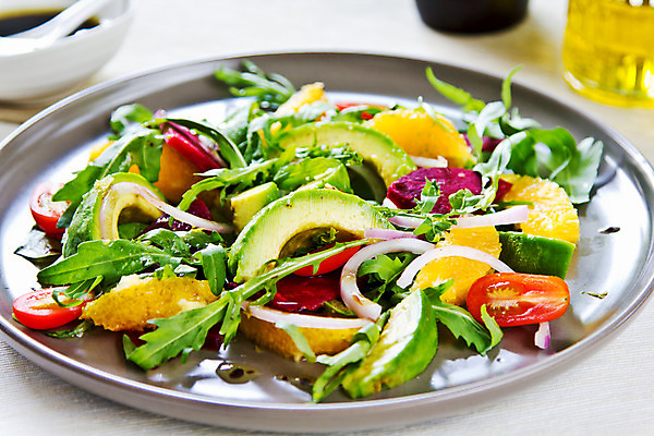 포토 JPG 해외이미지 음식 잎 다이어트 토마토 채소 오렌지 과일 건강 요리 사람없음 빨간색 초록색 컬러풀 노란색 식사 저녁식사 샐러드 로켓 신선 칼로리 아보카도 내추럴 점심식사 루꼴라 비트 입가심 채식주의자 디톡스 해외202004 해외포토 식물 컬러 채식 파일형식 이미지허브