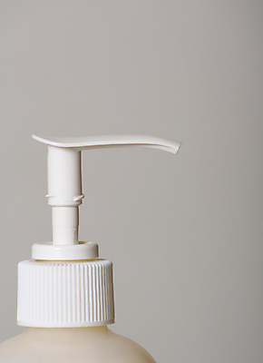 포토 JPG 해외이미지 신체 사람없음 치료 화장품 액체 컨테이너 크림 피부관리 로션 돌봄 수분크림 해외202004 해외포토 산업 의학 모션 뷰티 파일형식 이미지허브