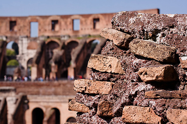 포토 JPG 해외이미지 벽 건축양식 하늘 사람없음 야외 건물 가로 파란색 햇빛 갈색 맑음 이탈리아 회색 골동품 센터 역사 로마 폐허 아치 로마인 옛날 제국 특별함 해외202004 해외포토 건축물 건축 유럽 컬러 컨셉 날씨 인종 태양 파일형식 이미지허브