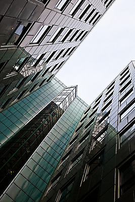 포토 JPG 해외이미지 비즈니스 사람없음 건물 금융 사무실 고층빌딩 해외202004 해외포토 건축물 빌딩 경제 파일형식 이미지허브