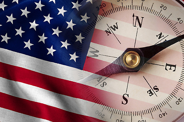 포토 JPG 해외이미지 여행 컨셉 사람없음 미국 깃발 성조기 나침반 방향 모험가 합성 네비게이션 애국심 루트 전국 해외202004 해외포토 북아메리카 국기 파일형식 이미지허브