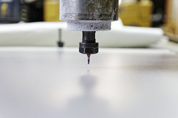 포토 JPG 해외이미지 산업 공장 모션 탁자 사람없음 기계 장비 공구 작업실 칼 플라스틱 묘사 되감기 방법 송곳 커터 해외202004 해외포토 가구 공업 재질 도구 파일형식 이미지허브