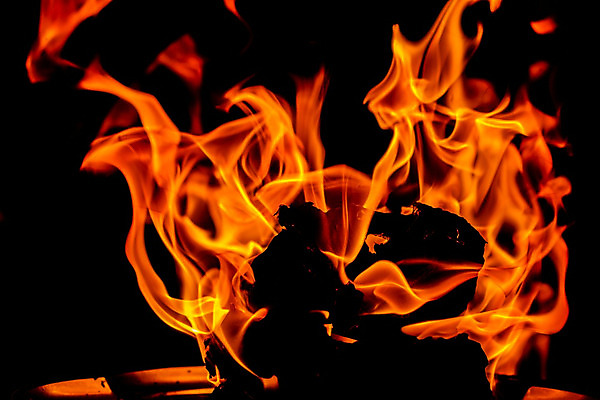 포토 JPG 해외이미지 라이프스타일 백그라운드 컨셉 오렌지 모션 자연 성공 불 추상 아이디어 사람없음 빨간색 검은색 힘 활발 에너지 뜨거움 영혼 위험 결심 신비 화재 슛 연소 고립 효율 효과 해외202004 해외포토 자연요소 컬러 무늬 과일 생활 사건 생태계 파일형식 이미지허브