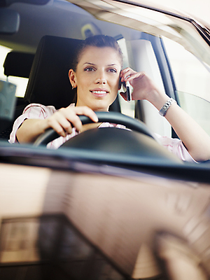 포토 JPG 해외이미지 백인 1 응시 여자 행복 여행 통신 교통시설 자동차 청소년 모바일 실내 대화 한명 사람 20대 성인 스마트폰 반사 우주 외침 운전 잡기 바퀴 운전사 떨어짐 전화기 출퇴근 부름 자동 성인여자만 카피스페이스 해외202004 해외포토 서양인 직업 시선 감정 육상교통 교통 컨셉 비즈니스 모션 말하기 청년 내부 핸드폰 스마트기기 소리 공백 시설 여자만 성인만 파일형식 이미지허브
