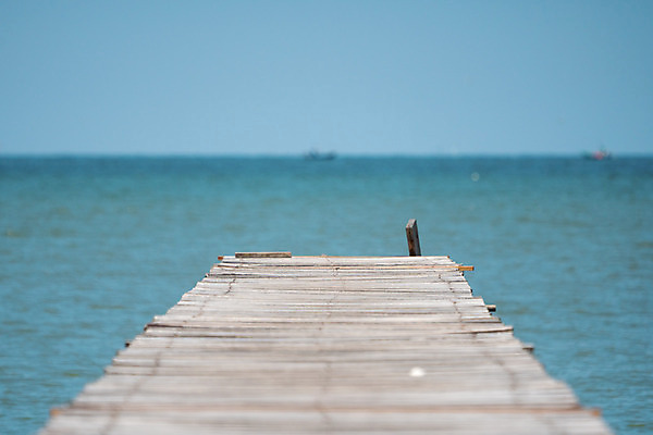 포토 JPG 해외이미지 호수 잎 자연 하늘 휴가 풍경 사람없음 목재 물 여름 파란색 항구 수영 안개 가을 해외202004 해외포토 자연요소 나무 식물 계절 컬러 재료 교통시설 날씨 수상스포츠 생태계 파일형식 이미지허브