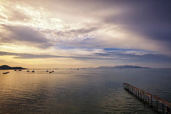 포토 JPG 해외이미지 호수 바다 섬 여행 백그라운드 태국 자연 벽지 하늘 휴가 풍경 사람없음 목재 물 여름 태양 평화 마을 일출 항구 일몰 흰색 엽서 낚시꾼 장노출 내추럴 블러 옛날 푸켓 수평선 해외202004 해외포토 자연요소 나무 계절 아시아 컬러 컨셉 재료 교통시설 촬영기법 노을 편지 생태계 파일형식 이미지허브