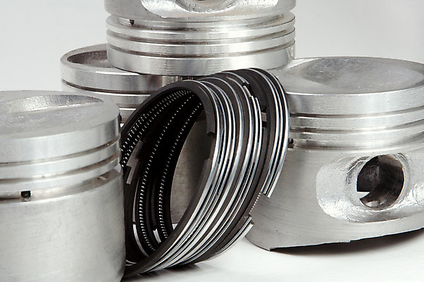 포토 JPG 해외이미지 모양 산업 비즈니스 부분 자동차 사람없음 빛 반사 3D 상점 금속 힘 공구 오픈 원형 수리 제조 연결 철 짐차 고립 실린더 철강 해외202004 해외포토 도형 육상교통 재질 도구 디지털합성 파일형식 이미지허브