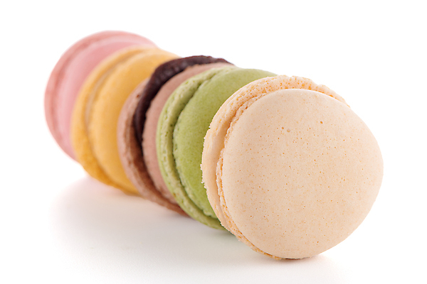 포토 JPG 해외이미지 실내 사람없음 달콤 흰배경 일렬 마카롱 해외202004 알록달록 해외포토 백그라운드 디저트 내부 컬러풀 흰색 맛 파일형식 이미지허브