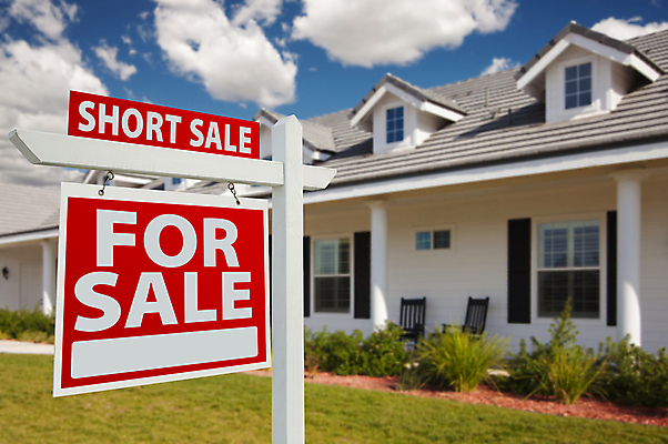 포토 JPG 해외이미지 구름 모션 하늘 부동산 주택 사람없음 금융 세일 흰색 오픈 재산 구매 사인 기회 가치 파산 대출 진짜 해외202004 해외포토 자연요소 컬러 건물 경제 쇼핑 파일형식 이미지허브