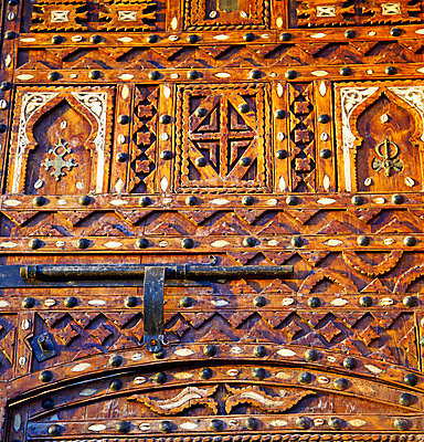 포토 JPG 해외이미지 디자인 백그라운드 컨셉 패턴 건축양식 열쇠 출입구 주택 자물쇠 손잡이 안전 사람없음 건물 목재 장식 문 금속 회색 수확 골동품 못 화려 닫기 보호 신비 입장 묘사 질감 복고 잠금 보안 대문 볼트 열쇠구멍 모로코 그런지 사생활 옛날 스타일 해외202004 해외포토 나무 건축물 건축 컬러 무늬 농업 재료 모션 아프리카 재질 공구 파일형식 이미지허브