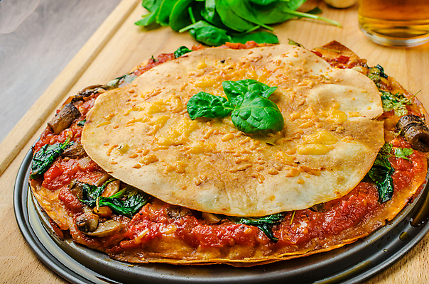 포토 JPG 해외이미지 음식 빵 다이어트 토마토 채소 재료 가지 양파 치즈 샌드위치 건강 옥수수 요리 사람없음 빨간색 식당 식사 저녁식사 샐러드 덮개 신선 굽기 허브 속도 날것 롤 후추 시금치 아보카도 타코 점심식사 과카몰리 볼로냐 채식주의자 해외202004 해외포토 식물 컬러 과일 유제품 곡류 상점 뚜껑 소스_음식 구이 향신료 채식 파일형식 이미지허브