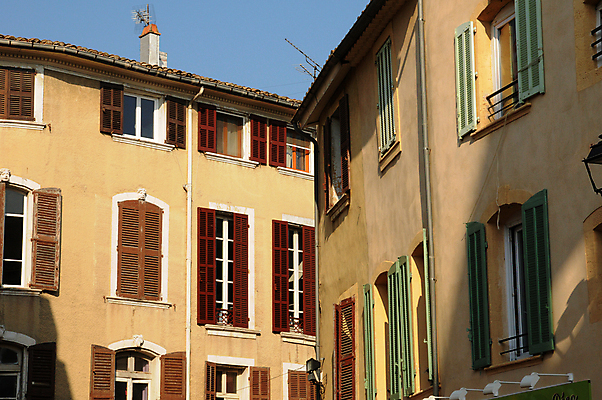 포토 JPG 해외이미지 건축양식 사람없음 관광지 프랑스 도시 역사 타운 옛날 프로방스 해외202004 해외포토 건축 유럽 여행 파일형식 이미지허브