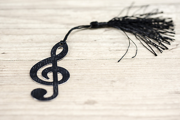 포토 JPG 해외이미지 디자인 실루엣 음악 백그라운드 음표 일러스트 열쇠 추상 사람없음 장식 숫자 금속 검은색 쪽지 소리 흰색 황금 철 심볼 광택 고립 멜로디 뮤지컬 백금 베이스 엘리먼트 해외202004 해외포토 문자 기호 컬러 무늬 재질 현악기 문화예술 촬영기법 파일형식 이미지허브