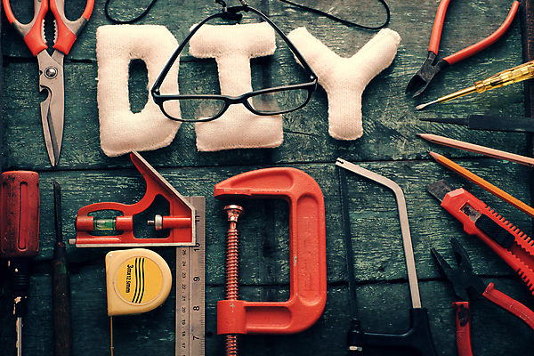 포토 JPG 해외이미지 백그라운드 탁자 주택 창조 취미 사람없음 목재 세트 상점 장비 수확 도구 공구 업무 작업 작업실 아빠 칼 수리 제조 상품 망치 공예 복고 만들기 DIY 솜씨 옛날 조작 핸드메이드 해외202004 해외포토 나무 가구 농업 재료 가족 모션 건물 파일형식 이미지허브