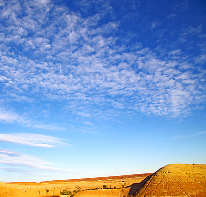 포토 JPG 해외이미지 식물 전통 문화 여행 건축양식 아프리카 날씨 벽돌 파노라마 풍경 사람없음 야외 건물 여름 마을 일출 탑 시골 도시 성 중세 역사 분위기 재산 보호 땅 질감 타운 솜털 밀짚 모로코 사하라 강화 메디나 파멸 해외202004 해외포토 건축물 계절 건축 나라 컨셉 촬영기법 금융 노을 사막 짚 파일형식 소멸 이미지허브