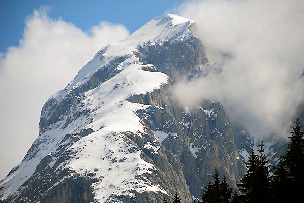 포토 JPG 해외이미지 나무 여행 백그라운드 크리스마스 겨울 자연 하늘 휴가 스키 산 파노라마 풍경 사람없음 물 산타클로스 이탈리아 흰색 숲 알프스 스키선수 천국 산악지대 해외202004 해외포토 자연요소 식물 계절 기념일 유럽 컬러 겨울스포츠 운동선수 촬영기법 생태계 파일형식 이미지허브