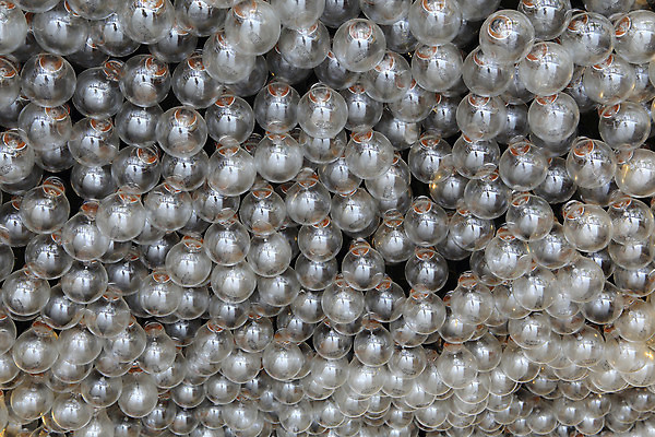 포토 JPG 해외이미지 백그라운드 컨셉 생각 비즈니스 성공 조명 아이디어 나선형 창조 사람없음 파란색 빛 환경 어둠 힘 장비 흰색 램프 죽음 보호 군중 야간 대표 리더 기회 만들기 문학 개성 해결 빛망울 혁명 발명 우수 지능 특별함 효율 해외202004 해외포토 자연요소 컬러 무늬 모션 사람 절기 파일형식 이미지허브