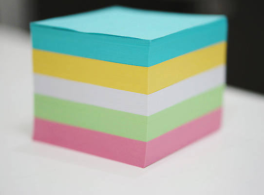 포토 JPG 해외이미지 디자인 종이 분홍색 비즈니스 사람없음 초록색 파란색 사무실 노란색 라벨 쪽지 활발 장비 흰색 발표 메시지 정상 편지 심볼 겹침 흙더미 패드 멀티 어려움 엘리먼트 조언 공급 목차 해외202004 해외포토 컬러 컨셉 프레임 흙 파일형식 더미 이미지허브