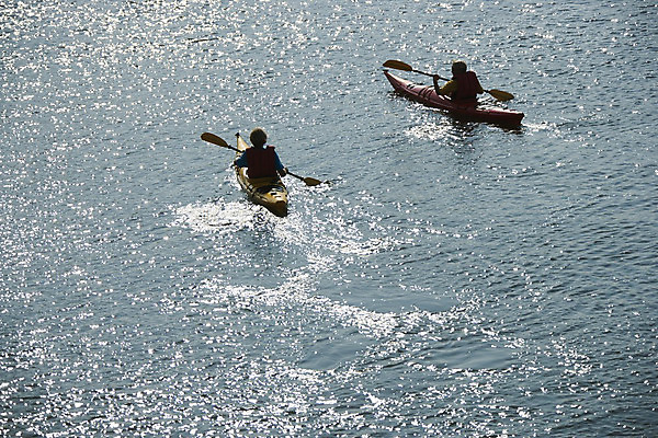 포토 JPG 해외이미지 백인 남자 여행 청소년 자연 휴가 안테나 소년 사람없음 야외 두명 가로 물 친구 사진촬영 형제 카약 대서양 남동생 카피스페이스 해외202004 해외포토 자연요소 서양인 어린이 바다 통신 가족 관계 사람 촬영 공백 수상스포츠 생태계 동생 파일형식 이미지허브