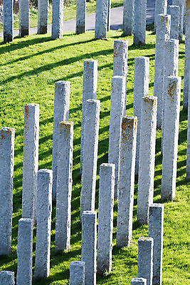 포토 JPG 해외이미지 사람없음 기둥 언덕 목각 해외202004 해외포토 건축 파일형식 이미지허브