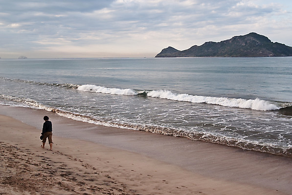 포토 JPG 해외이미지 모래 파도 바다 섬 자연 멕시코 아메리카 한명 사람 사람없음 야외 물 햇빛 평화 고요 새벽 태평양 해외202004 해외포토 자연요소 1 컨셉 북아메리카 태양 대륙 생태계 파일형식 이미지허브