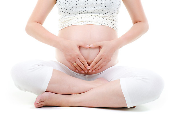 포토 JPG 해외이미지 모양 1 손 여자 백그라운드 신체 가족 엄마 새로움 건강 사랑 사람 앉기 성인 사람없음 희망 임산부 임신 회색 터치 하트 아기 잡기 8 큼 사인 태교 월 7 고립 돌봄 해외202004 해외포토 감정 컬러 컨셉 관계 모션 신체부위 숫자 날짜 크기 파일형식 이미지허브