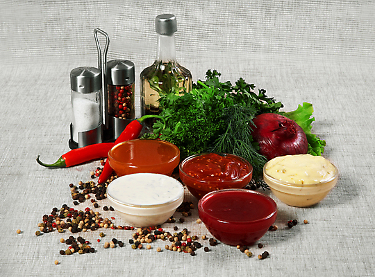 포토 JPG 해외이미지 식물 음식 백그라운드 토마토 채소 재료 유리 고추 탁자 양파 파프리카 건조 마늘 요리 사람없음 빨간색 여러개 신선 뜨거움 양념 조미료 보트 그룹 사발 맛 혼합 케첩 허브 향신료 유기농 매움 향기 냄새 아로마 후추 타코 숙성 식용 채식주의자 해외202004 해외포토 웰빙 컬러 가구 다수 컨셉 배_교통 재질 사기그릇 소스_음식 채식 향미료 파일형식 이미지허브