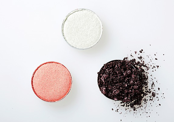 포토 JPG 스튜디오촬영 컬러 실내 사람없음 뷰티 화장품 표현 가루 오브젝트 아이섀도 국내포토 내부 파일형식