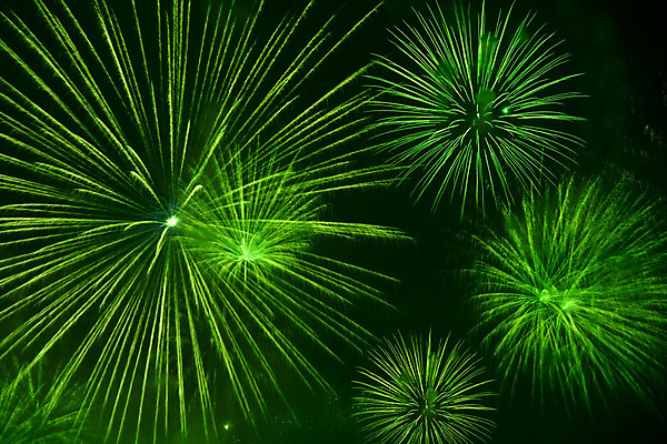 포토 JPG 해외이미지 전통 별 백그라운드 오렌지 하늘 휴가 폭죽 불꽃놀이 이벤트 사람없음 빛 파티 검은색 축제 황혼 활발 축하 야간 폭발 폭발물 쇼 빛망울 광 멀티 우크라이나 해외202004 해외포토 자연요소 유럽 무기 컬러 컨셉 과일 놀이 일몰 파일형식 이미지허브