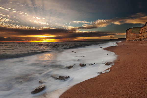 포토 JPG 해외이미지 구름 유럽 모래 파도 바다 상징 조류 하늘 휴가 영국 풍경 사람없음 관광지 맑음 일몰 절벽 조약돌 재산 해외202004 해외포토 자연요소 동물 나라 여행 날씨 금융 노을 돌_바위 파일형식 이미지허브