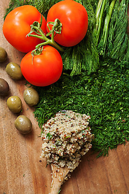 포토 JPG 해외이미지 스튜디오촬영 식기 음식 백그라운드 다이어트 토마토 채소 탁자 오이 콩 요리 씨앗 사람없음 옆모습 가로 빨간색 노란색 식사 저녁식사 샐러드 신선 사발 유기농 건강식 점심식사 단백질 채식주의자 퀴노아 해외202004 해외포토 식물 웰빙 뷰포인트 컬러 가구 곡류 실내 건강 사기그릇 채식 영양소 파일형식 이미지허브