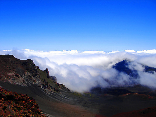 포토 JPG 해외이미지 구름 공원 지구 자연 하늘 날씨 풍경 사람없음 빨간색 펼침 흐름 덮개 정상 화산 하와이 분화구 우울증 전국 절정 효과 해외202004 해외포토 자연요소 공공시설 컬러 컨셉 모션 산 미국 뚜껑 질병 생태계 파일형식 이미지허브
