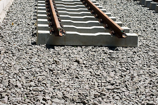 포토 JPG 해외이미지 산업 새로움 사람없음 전차 선로 철강 콘크리트 해외202004 해외포토 육상교통 컨셉 대중교통 파일형식 이미지허브