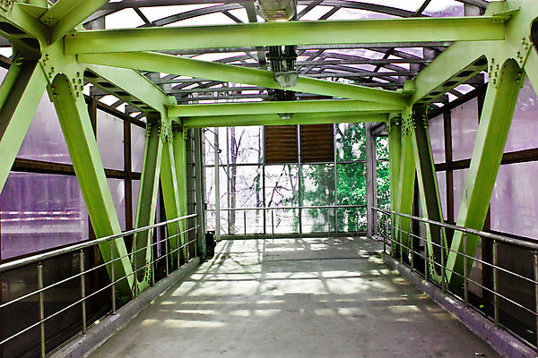 포토 JPG 해외이미지 모양 디자인 실루엣 산업 백그라운드 패턴 건축양식 사다리 추상 프레임 집게 사람없음 탑 금속 힘 나사 못 바 그물 고가도로 터널 철 부식 스파이크 공학 단계 곰팡이 구름다리 산화 철책 해외202004 해외포토 건축물 교육 건축 길 무늬 재질 촬영기법 도구 공구 다리_건축물 고속도로 파일형식 이미지허브