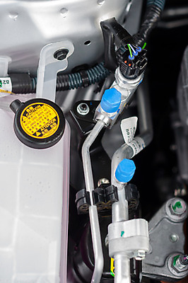 포토 JPG 해외이미지 백그라운드 자동차 사람없음 내부 세로 파란색 노란색 금속 블록 회색 흰색 나사 최고 닫기 플라스틱 철사 호스 모터 보유 자동 철강 해외202004 해외포토 육상교통 컬러 모션 재질 공구 파일형식 이미지허브