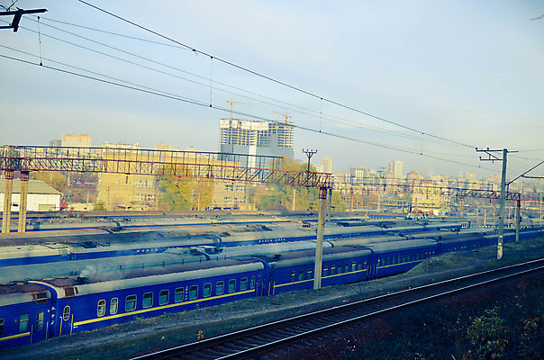 포토 JPG 해외이미지 실루엣 유럽 산업 여행 비즈니스 창문 교통시설 모션 추상 사람없음 문 금속 기차 화물 도시 전철 역 상품 창고 통로 출퇴근 마차 지하 엔진 단상 디젤 선로 철강 통근 해외202004 해외포토 나라 육상교통 교통수단 교통 무늬 재질 대중교통 촬영기법 운송업 시설 출근 파일형식 이미지허브