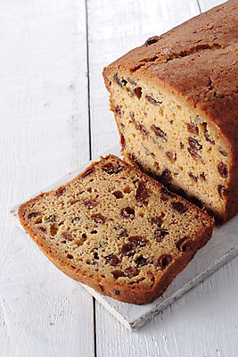 포토 JPG 해외이미지 음식 빵 조각 과일 휴식 디저트 건강 사람없음 식사 저녁식사 달콤 굽기 푸딩 덩어리 점심식사 건포도 해외202004 해외포토 컨셉 포도 맛 구이 건과일 파일형식 이미지허브