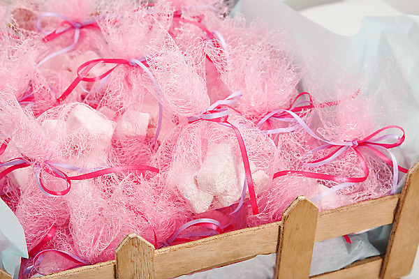 포토 JPG 해외이미지 분홍색 사람없음 상자 파티 생일 달콤 베일 해외202004 해외포토 기념일 컬러 이벤트 맛 파일형식 이미지허브